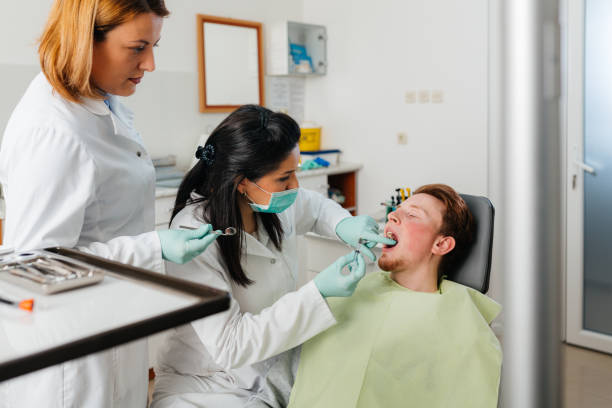 Best Dentist Open on Weekends  in Key Center, WA